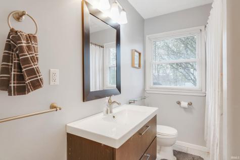 121 Forest Park Drive Bedford IN 47421