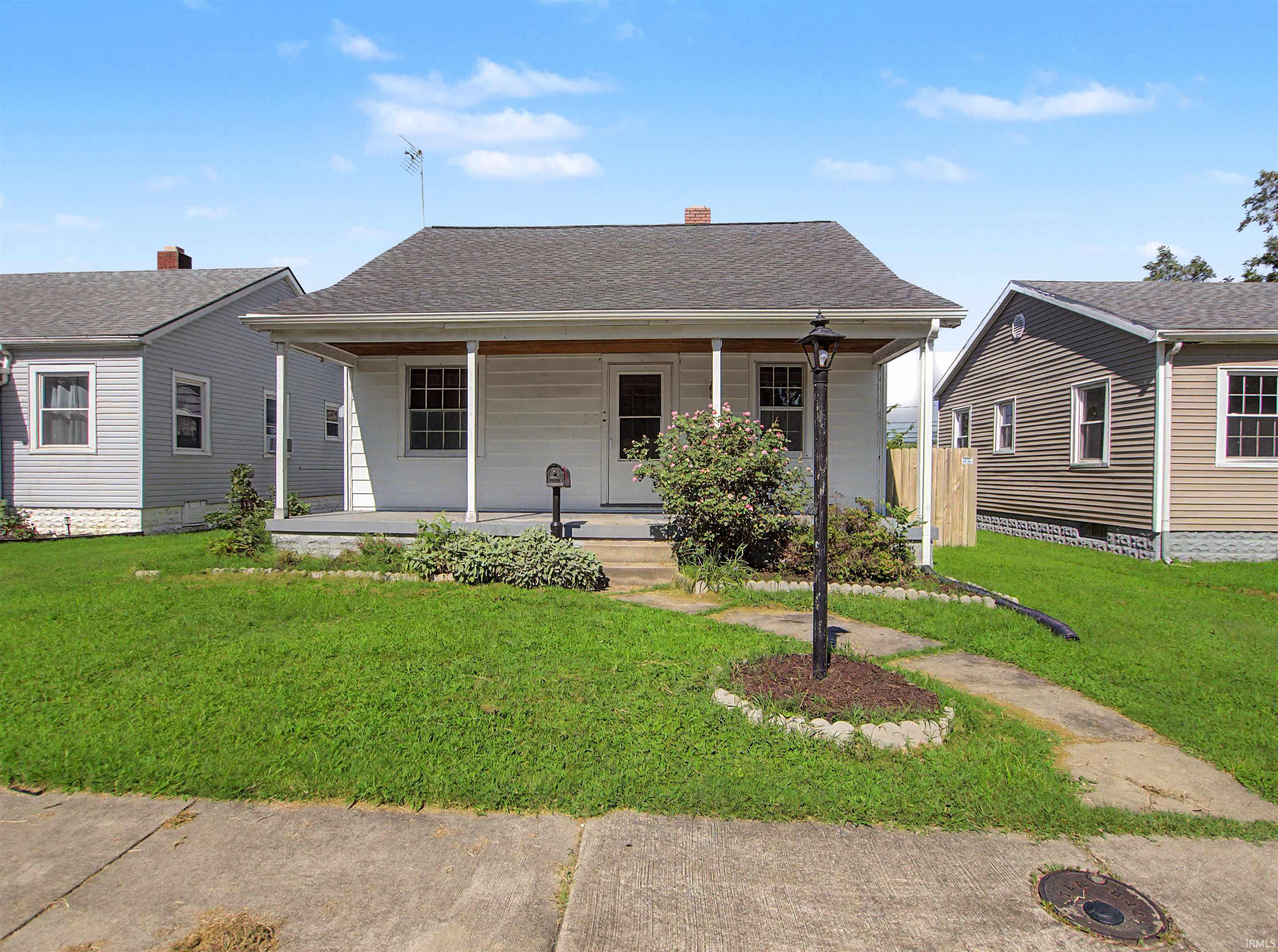 2724 Oakley Street Evansville IN 47710