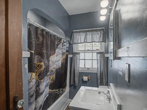2724 Oakley Street Evansville IN 47710