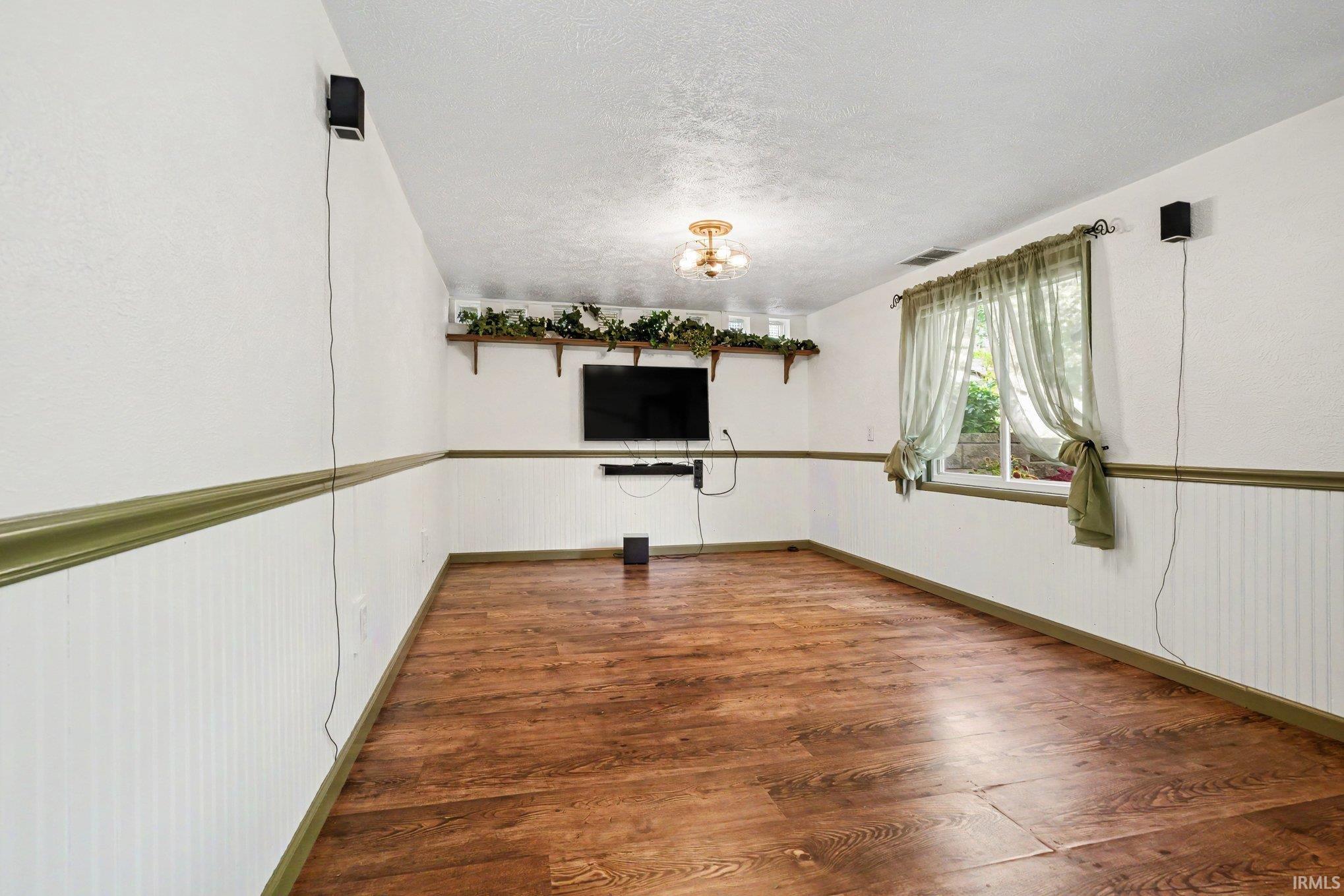 22055 State Road 120 Highway Elkhart IN 46516
