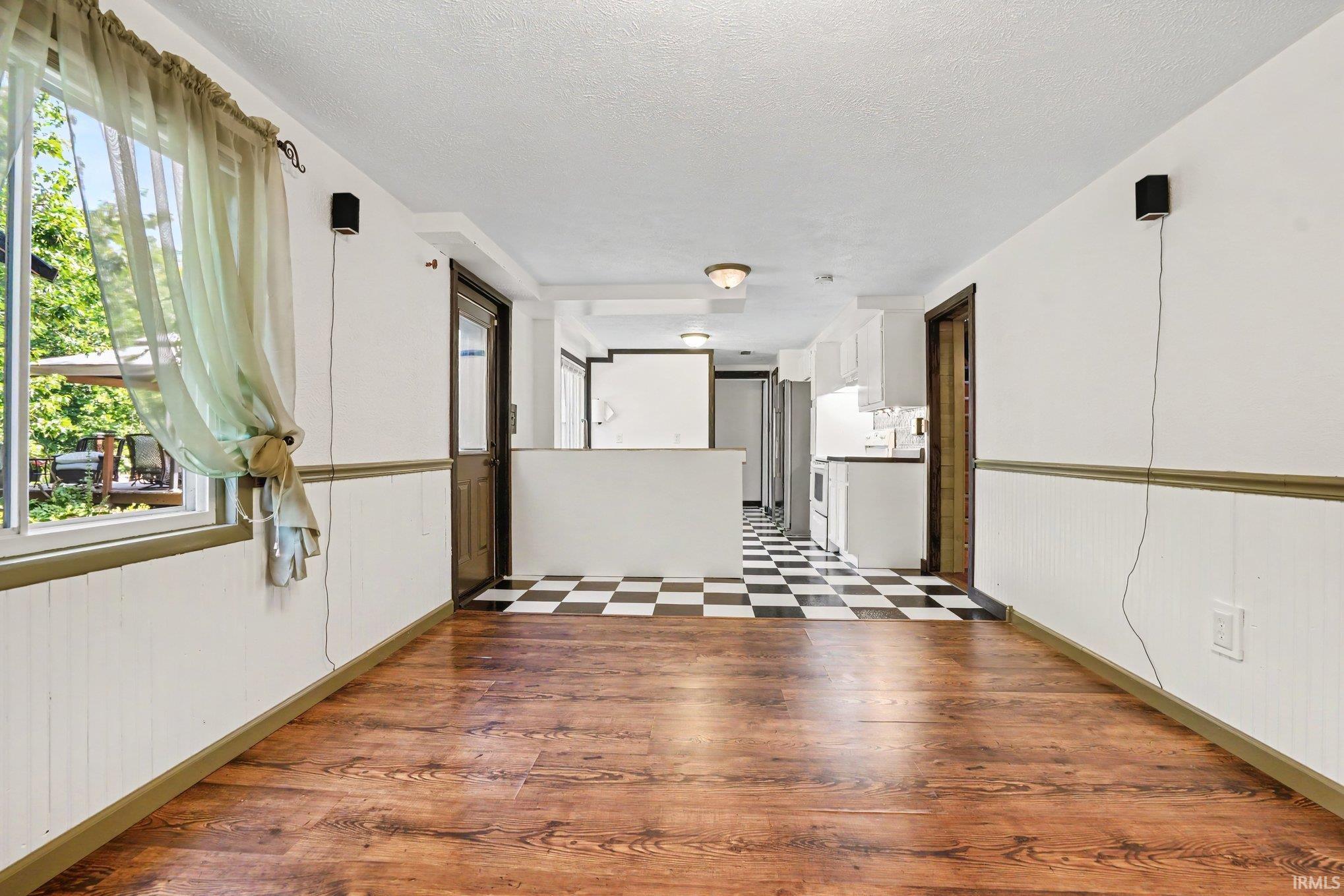 22055 State Road 120 Elkhart IN 46516