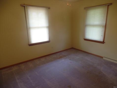 256 W Post Street Bloomfield IN 47424