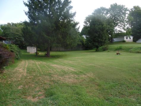 256 W Post Street Bloomfield IN 47424
