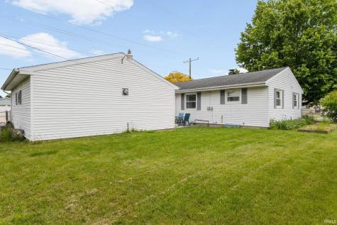 1635 Crestwood Boulevard South Bend IN 46635