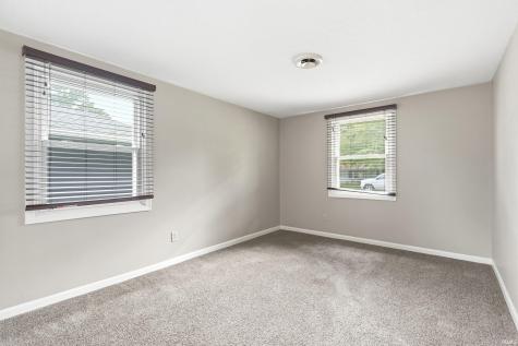 3924 Indian Hills Drive Fort Wayne IN 46809