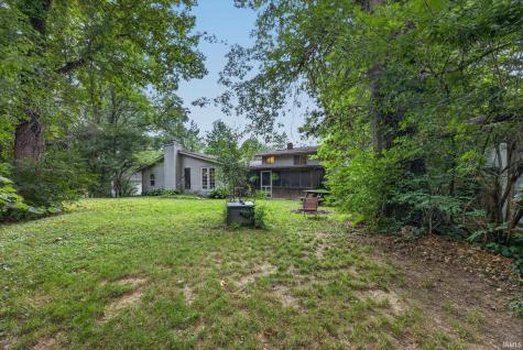 1506 E Richland Drive Bloomington IN 47408