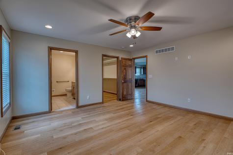 5083 Springfield Road Wadesville IN 47638