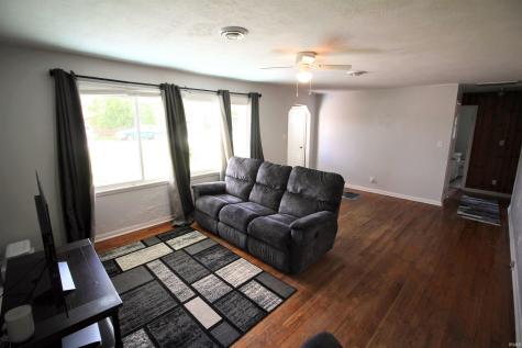 427 E Jefferson Street Spencer IN 47460