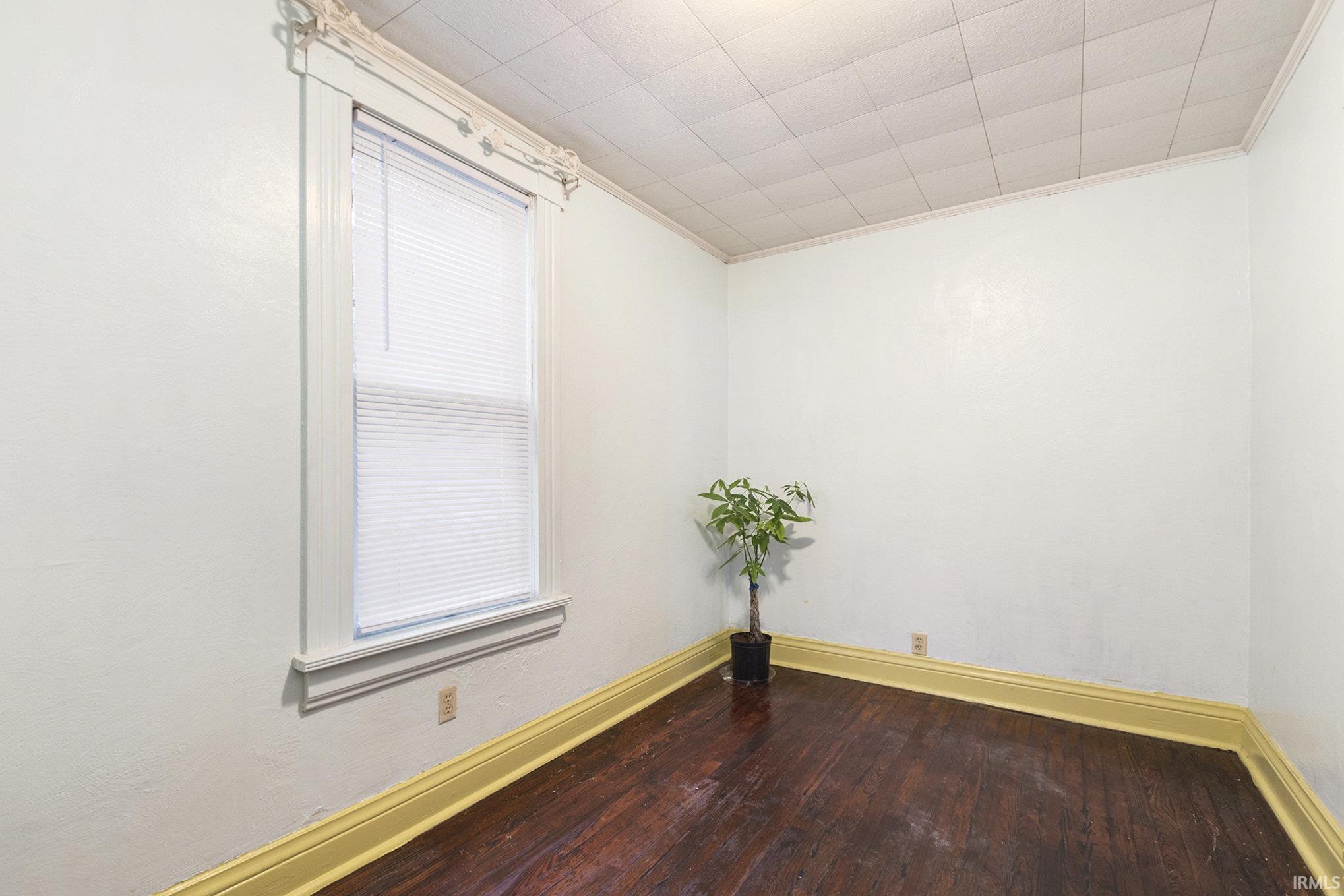 1530 Fisher Street South Bend IN 46619