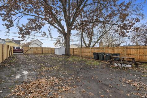 1530 Fisher Street South Bend IN 46619