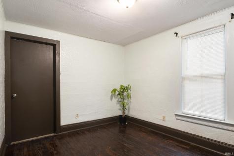1530 Fisher Street South Bend IN 46619