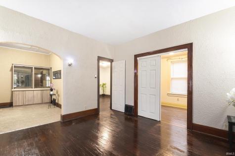 1530 Fisher Street South Bend IN 46619