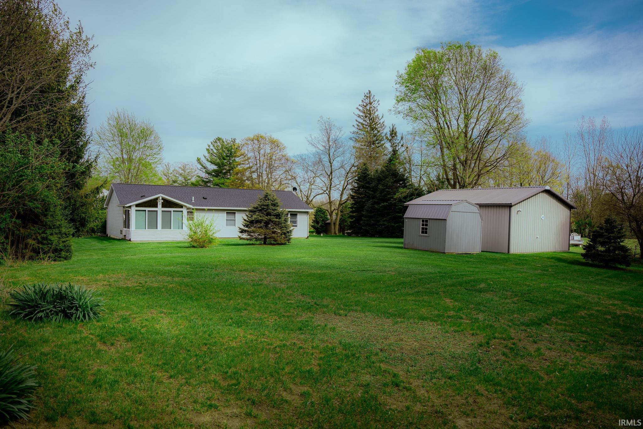 3395 N 600 E Road Warsaw IN 46582