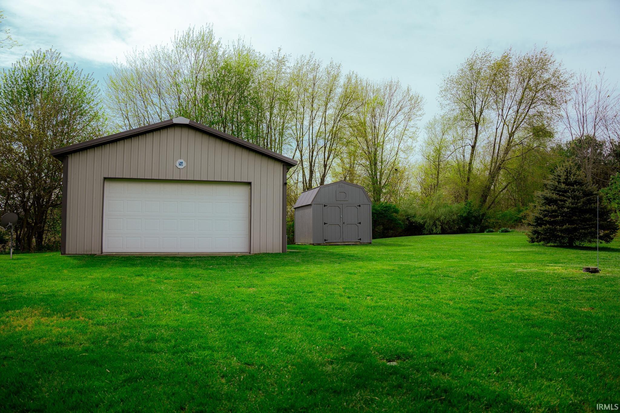 3395 N 600 E Road Warsaw IN 46582