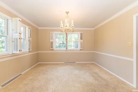 420 N Brentwood Lane Muncie IN 47304