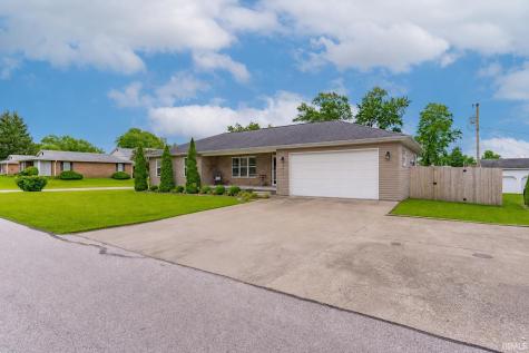 705 Brett Cabel Road Washington IN 47501