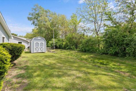 6926 Embers Court Fort Wayne IN 46815