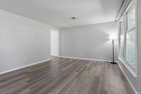 6926 Embers Court Fort Wayne IN 46815