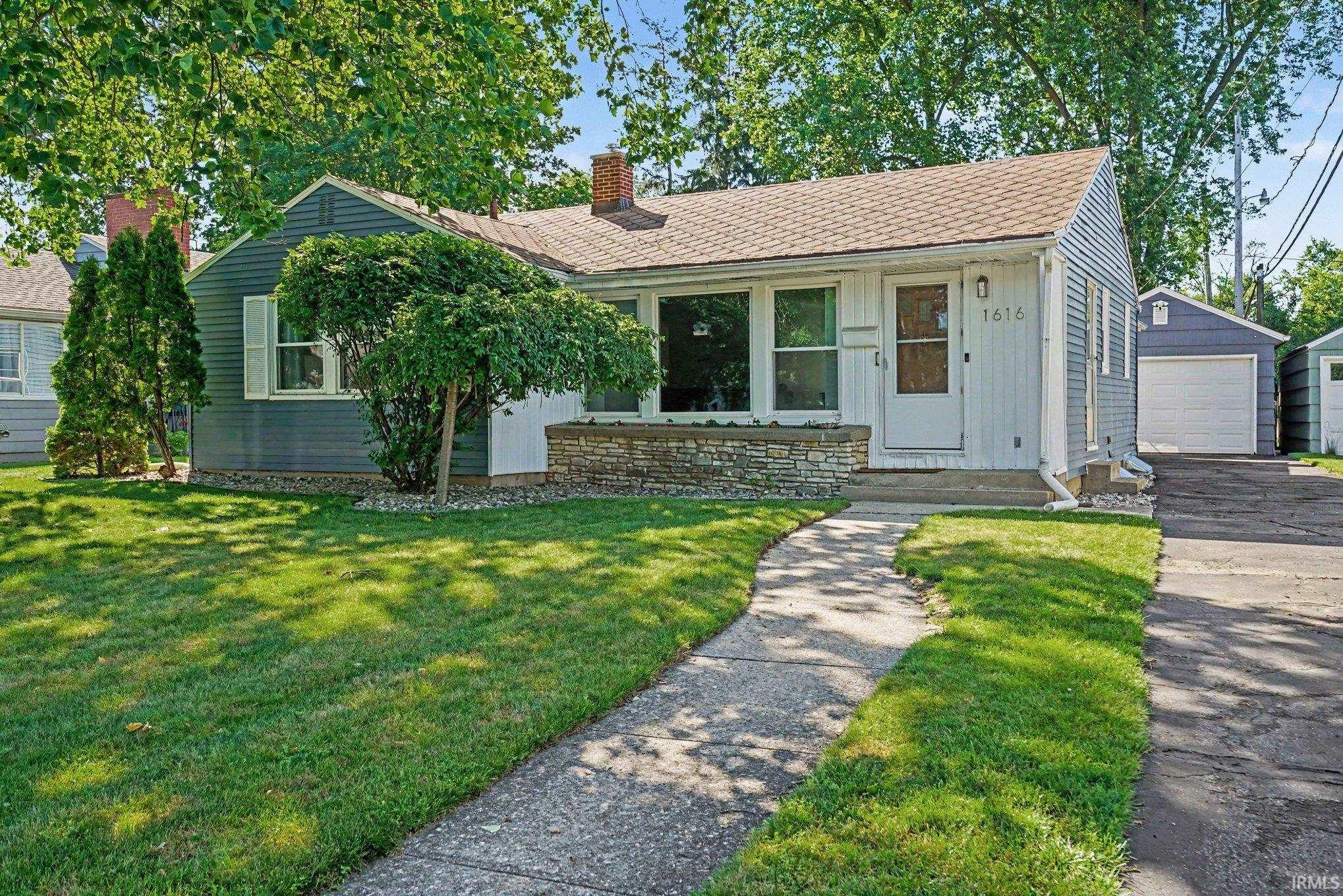1616 Churchill Drive South Bend IN 46617