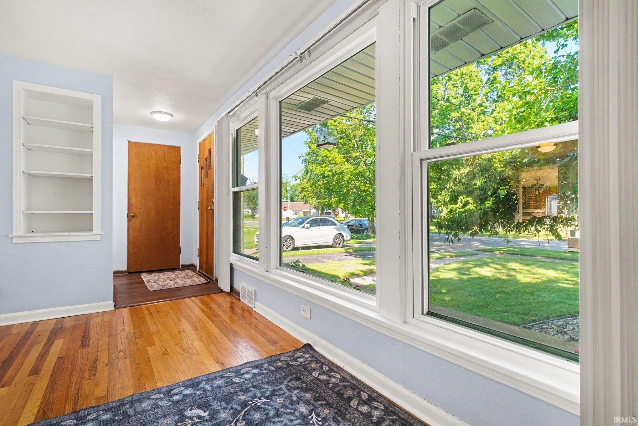 1616 Churchill Drive South Bend IN 46617