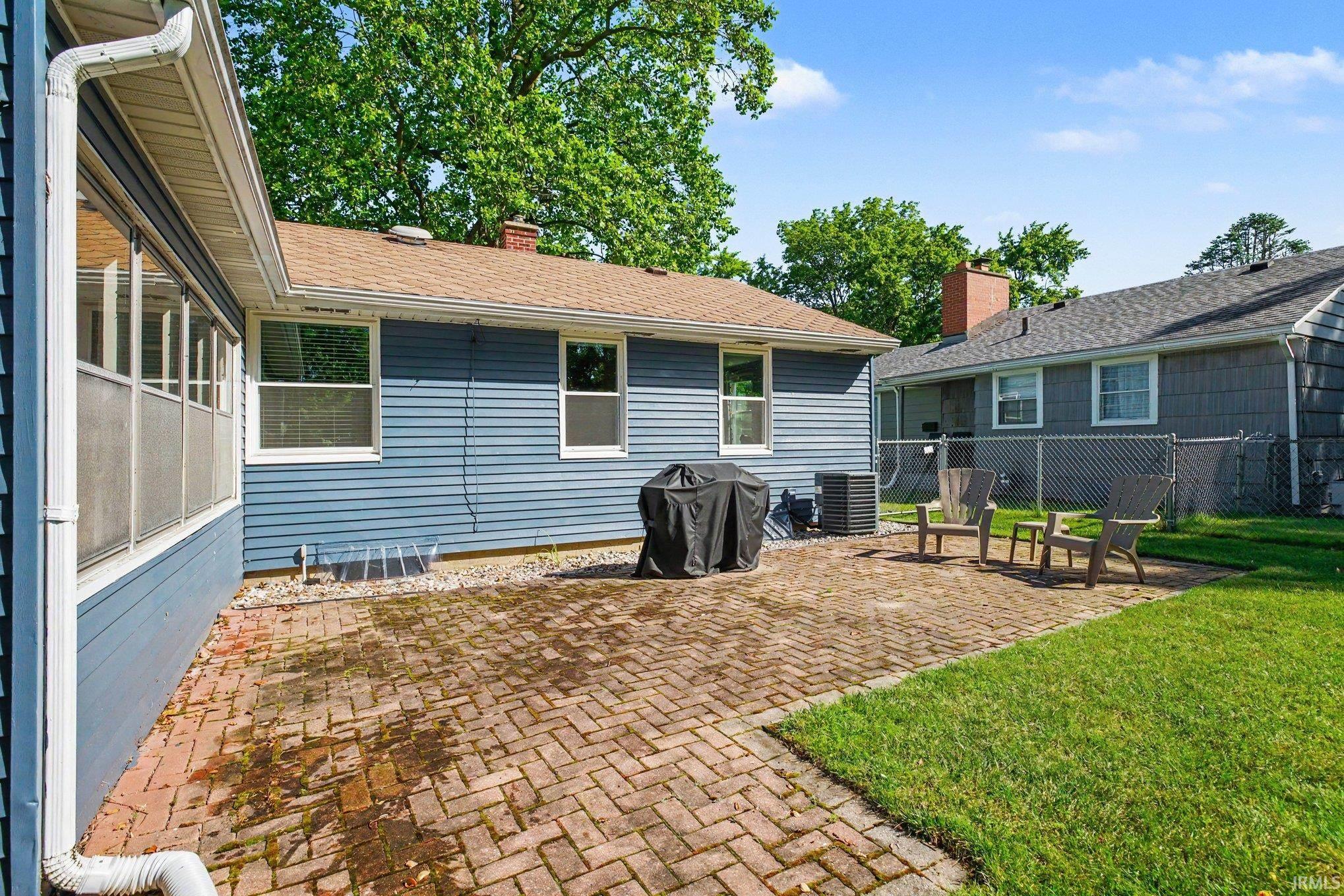 1616 Churchill Drive South Bend IN 46617