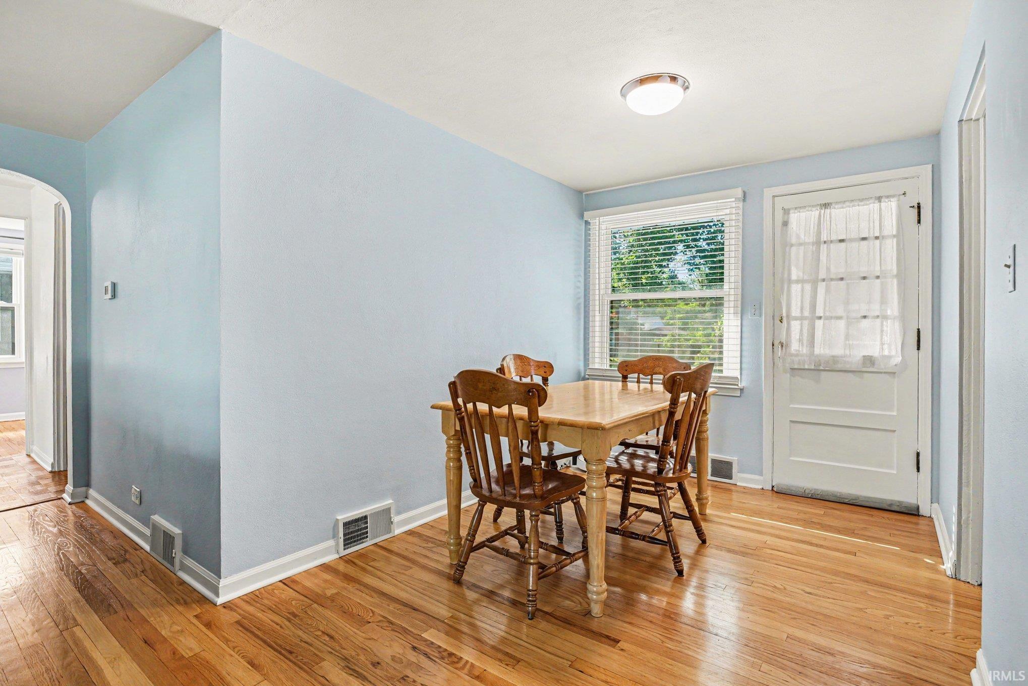 1616 Churchill Drive South Bend IN 46617