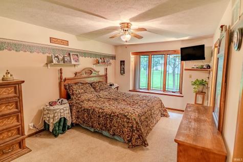 210 Sycamore Drive Williamsport IN 47993