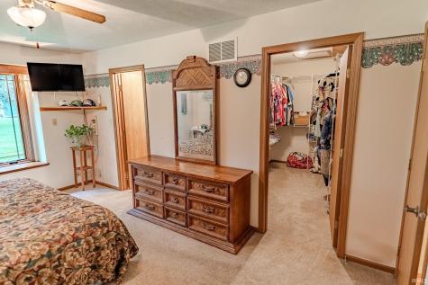 210 Sycamore Drive Williamsport IN 47993