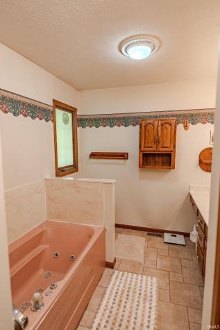 210 Sycamore Drive Williamsport IN 47993