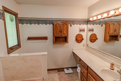 210 Sycamore Drive Williamsport IN 47993