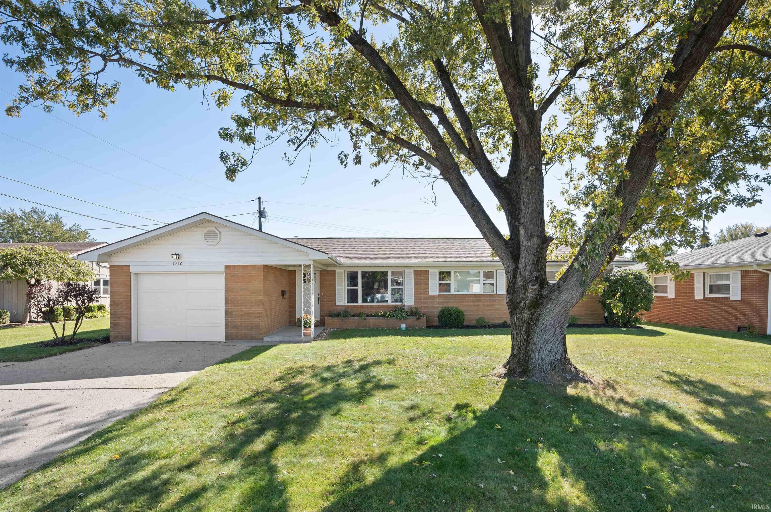 1312 N Manor Drive Marion IN 46952