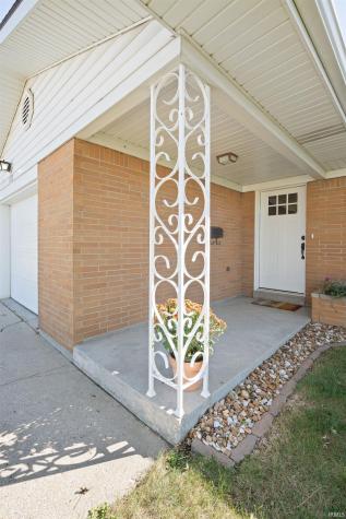 1312 N Manor Drive Marion IN 46952