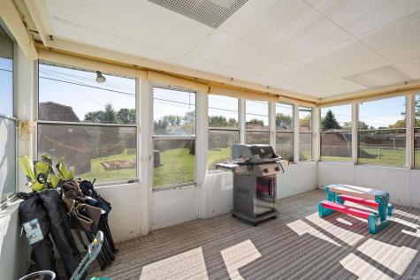 1312 N Manor Drive Marion IN 46952