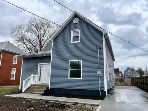 915 Clay Street Huntingburg IN 47542
