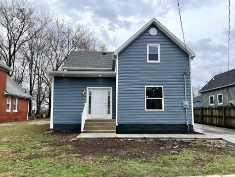 915 Clay Street Huntingburg IN 47542