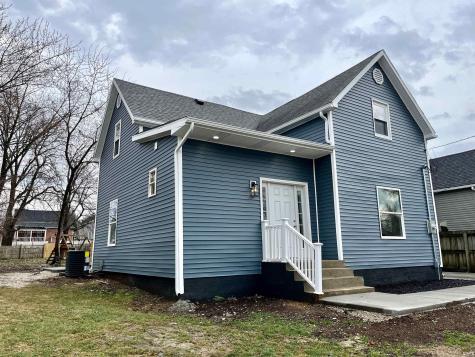 915 Clay Street Huntingburg IN 47542