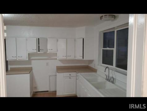 925 W Main Street Portland IN 47371