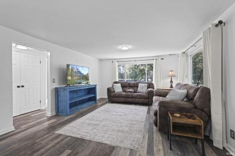 4258 N South Drive Quincy IN 47456