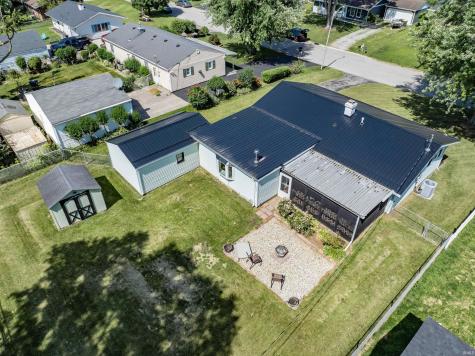 1522 N Glendale Drive Fort Wayne IN 46804