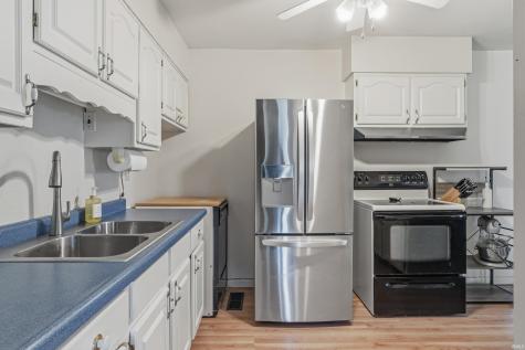 1522 N Glendale Drive Fort Wayne IN 46804