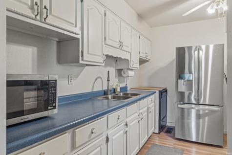 1522 N Glendale Drive Fort Wayne IN 46804