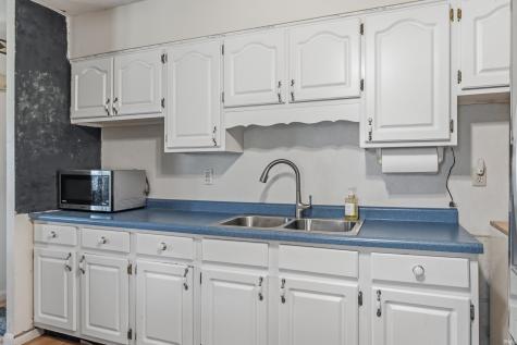 1522 N Glendale Drive Fort Wayne IN 46804