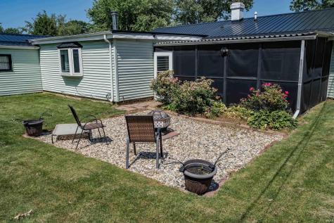 1522 N Glendale Drive Fort Wayne IN 46804