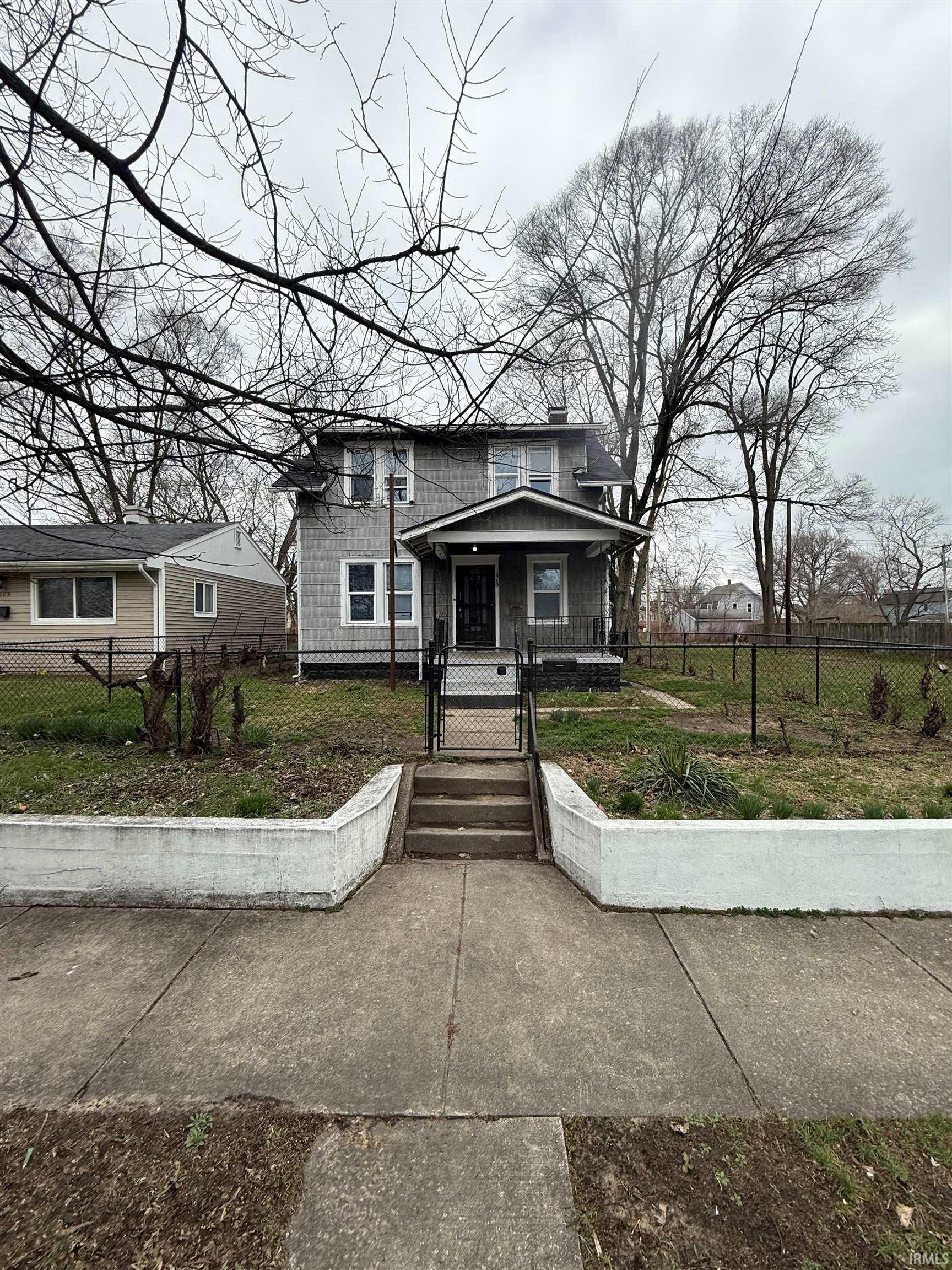 613 E Broadway Street South Bend IN 46601