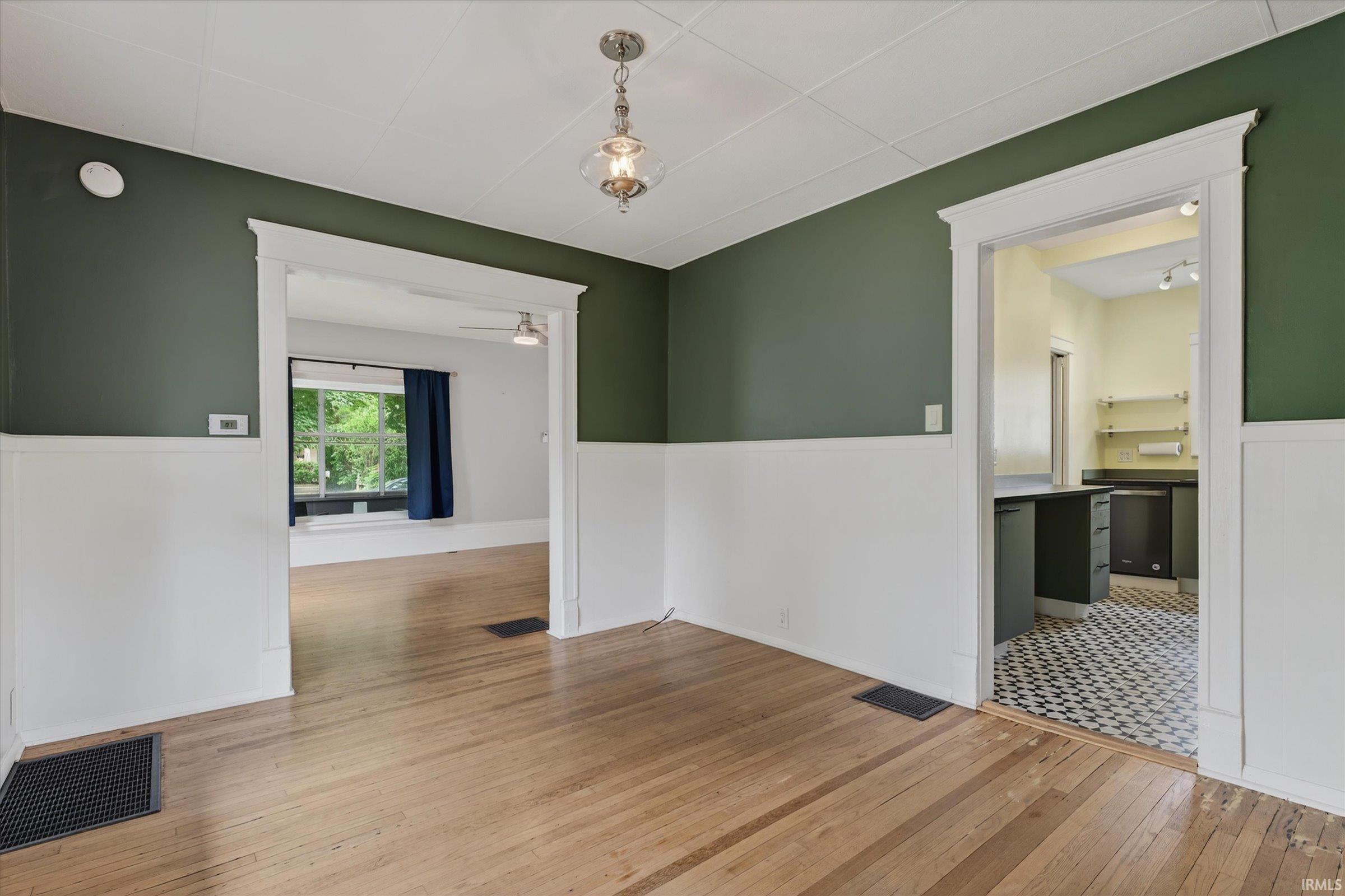 1060 Woodward Avenue South Bend IN 46616