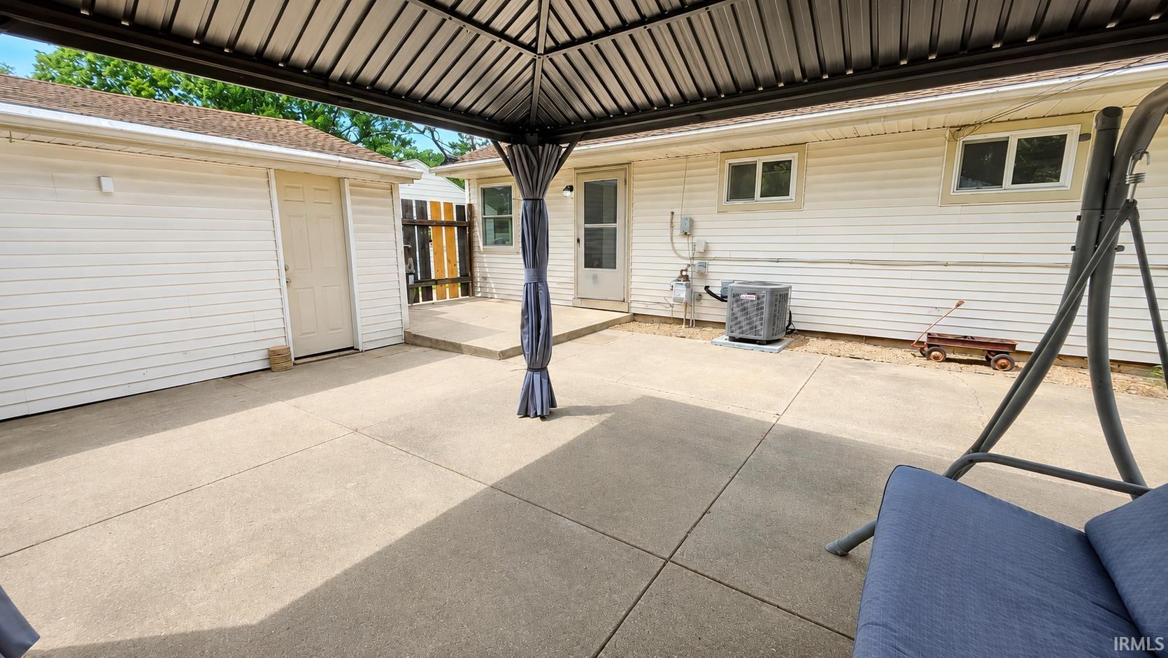 19680 Southland Avenue South Bend IN 46614