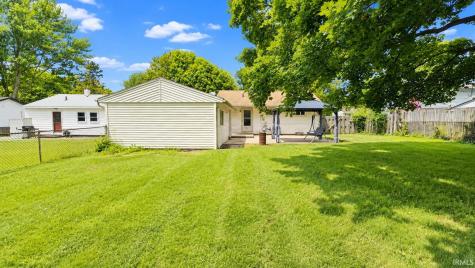 19680 Southland Avenue South Bend IN 46614