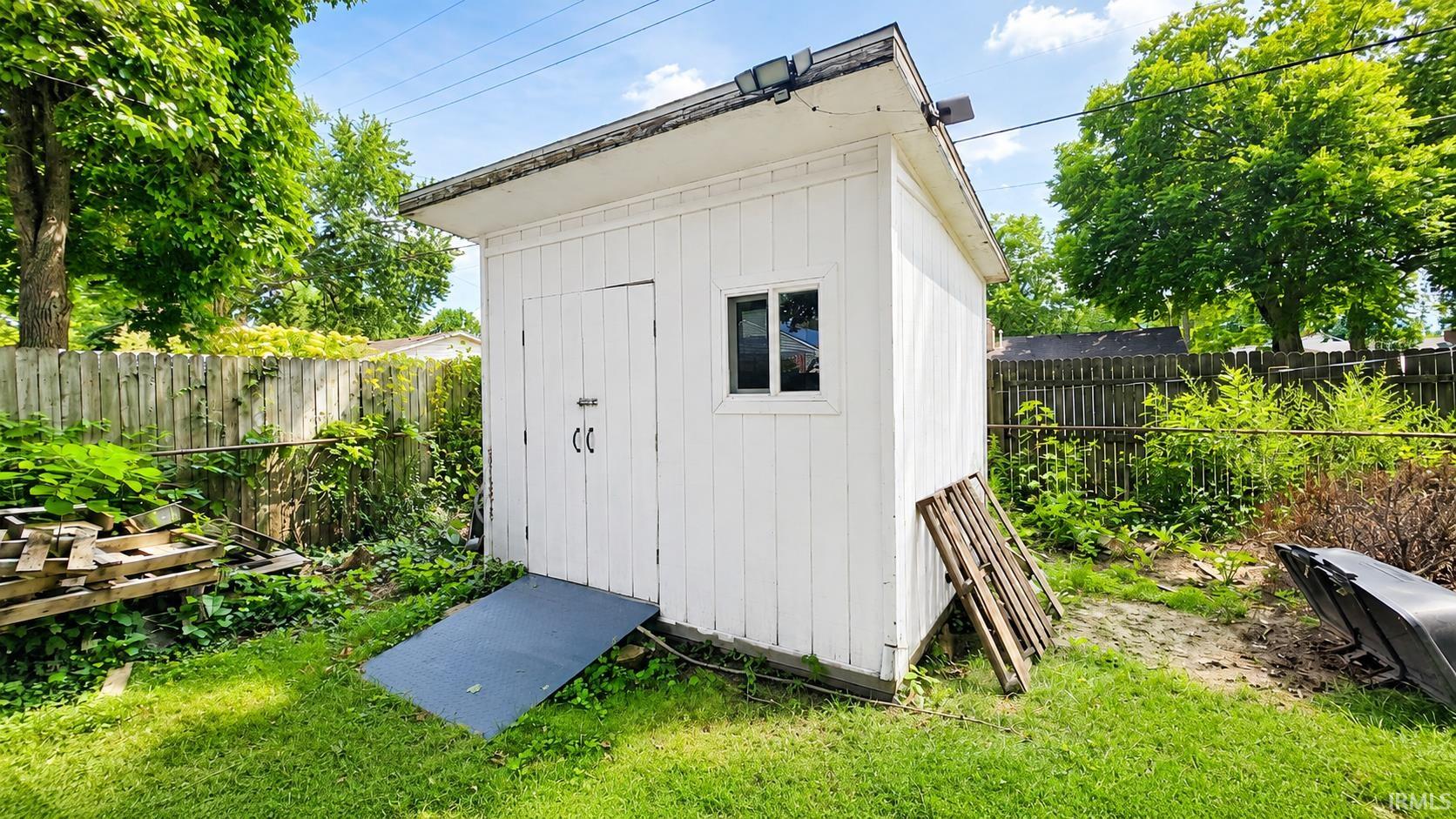 19680 Southland Avenue South Bend IN 46614