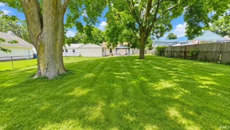 19680 Southland Avenue South Bend IN 46614