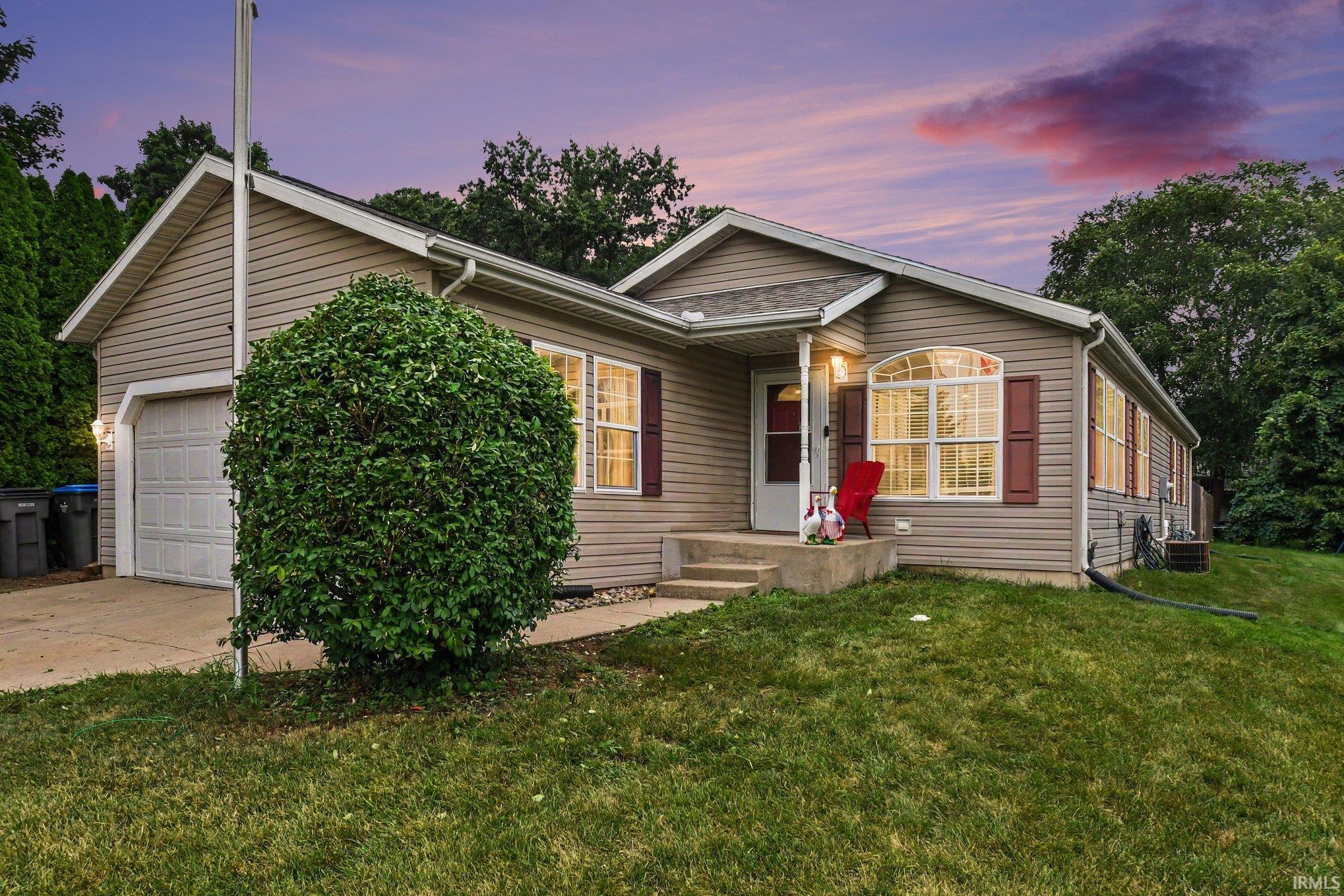 3608 Naples Court Elkhart IN 46514
